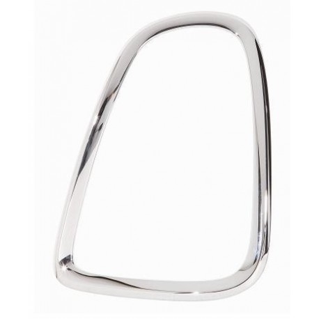 Cornice Fanale posteriore cromata