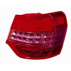 Gruppo ottico posteriore esterno rosso modelli berlina lato dx