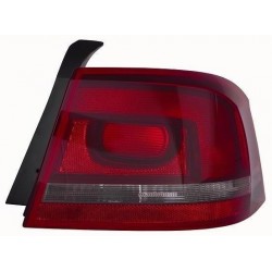 Gruppo ottico posteriore rosso scuro modelli berlina lato dx