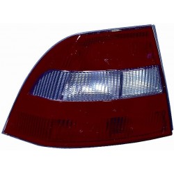 Gruppo ottico posteriore esterno fume rosso modelli berlina lato sx