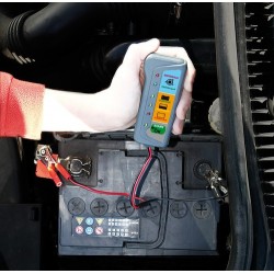 Tester per batteria e alternatore 12V