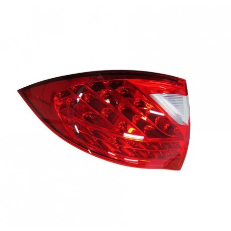 Fanale posteriore esterno a led dx