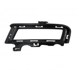 Griglia cornice fendinebbia con bordo cromato sx