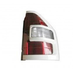 Gruppo ottico posteriore con cornice bianca 3 connettori dx