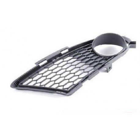 Griglia paraurti anteriore con foro fendinebbia versione M-Tech dx