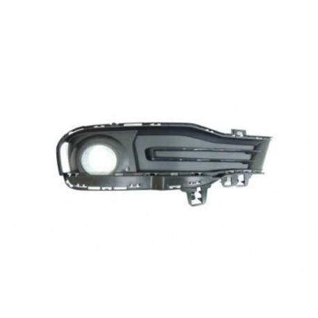 Griglia paraurti anteriore chiusa con foro fendinebbia sx