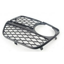 Griglia paraurti anteriore aperta con foro fendinebbia sx