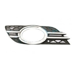 Griglia paraurti anteriore con cornice cromata versione Avantgarde dx