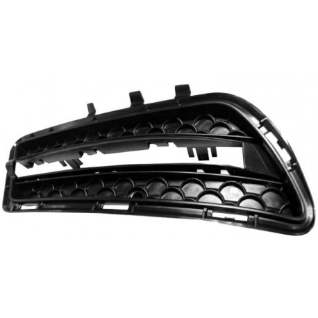 Griglia paraurti anteriore con sede luce diurna versione AMG sx