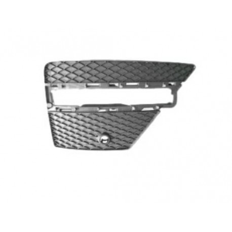 Griglia paraurti anteriore con sede luce diurna versione AMG dx