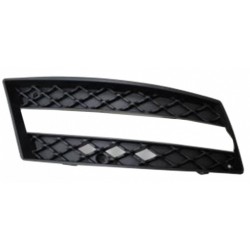 Griglia paraurti anteriore con sede luce diurna versione AMG sx