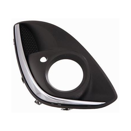 Griglia paraurti anteriore con foro fendinebbia dx