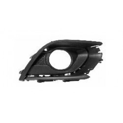 Griglia paraurti anteriore con foro fendinebbia con fori modanatura dx