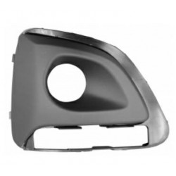 Griglia paraurti anteriore con foro fendinebbia con fori luce diurna con fori cornice cromata dx