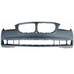 Paraurti anteriore verniciabile con fori lavafari sensori e telecamera