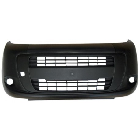 Paraurti anteriore con fori fendinebbia