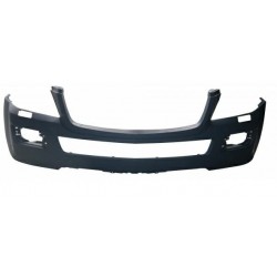 Paraurti anteriore con fori lavafari e luce di svolta