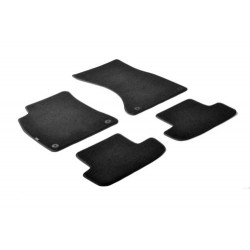 Set tappeti su misura in moquette nero