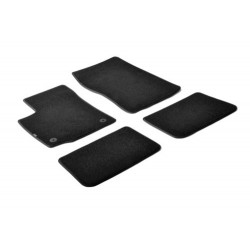 Set tappeti su misura in moquette nero