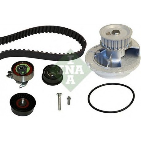 Kit distribuzione con pompa acqua